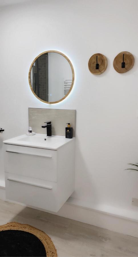 L'AppartE Black Superbe Appartement Pop ! Besançon Zewnętrze zdjęcie
